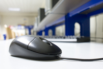 CASI EL 40% DE LAS MICROEMPRESAS YA CONTACTA CON LA ADMINISTRACIÓN POR INTERNET